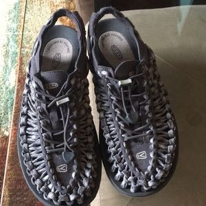 Keen Unkeen Flat Cord